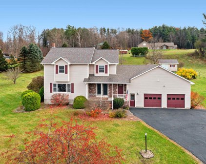 12 Highland Crofts Road, Barre Town