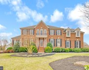 15301 Surrey House Way, Centreville image