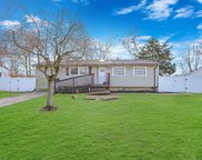 330 Delaware Avenue, Bay Shore image