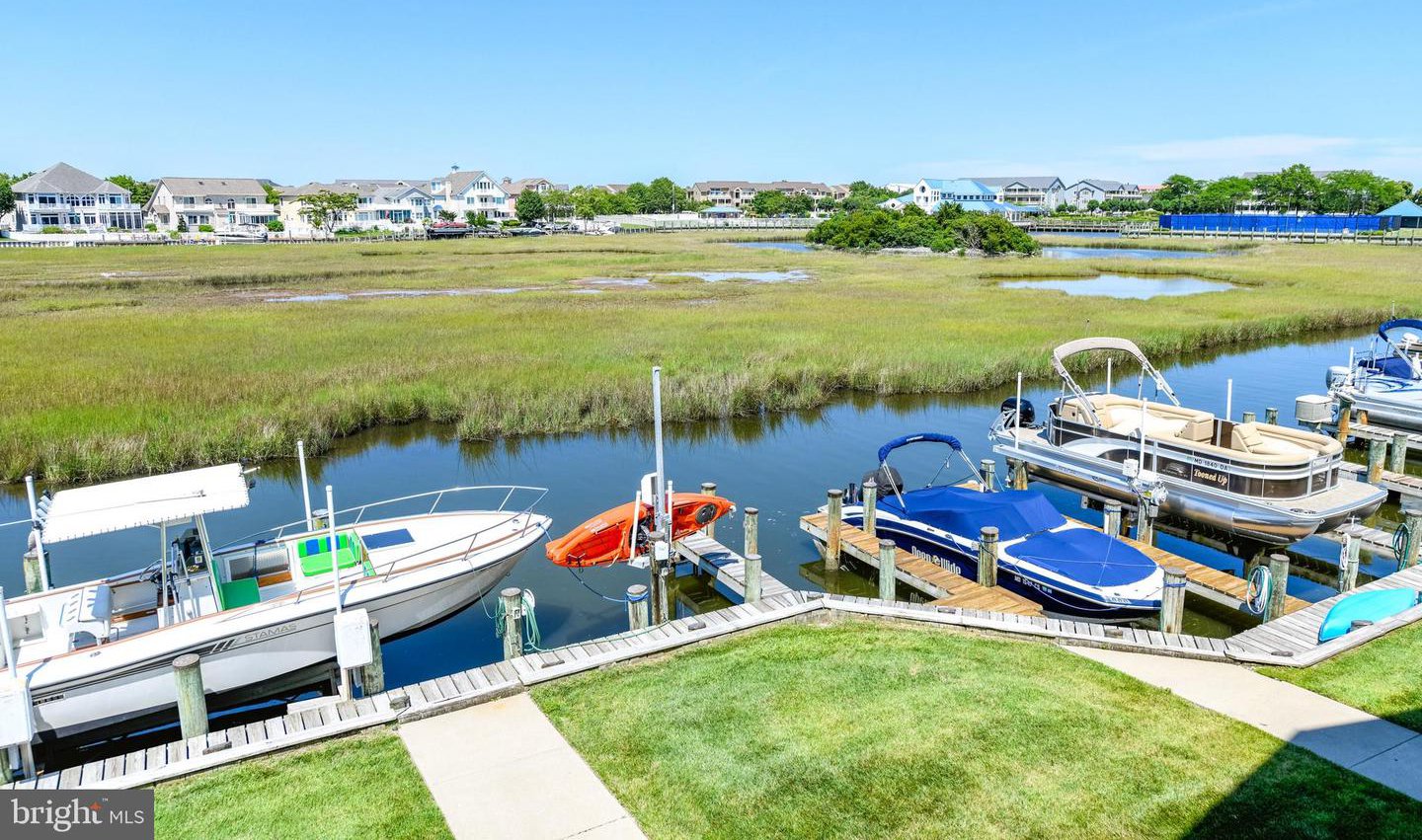 204 Heron Unit 201, Ocean City MD 21843