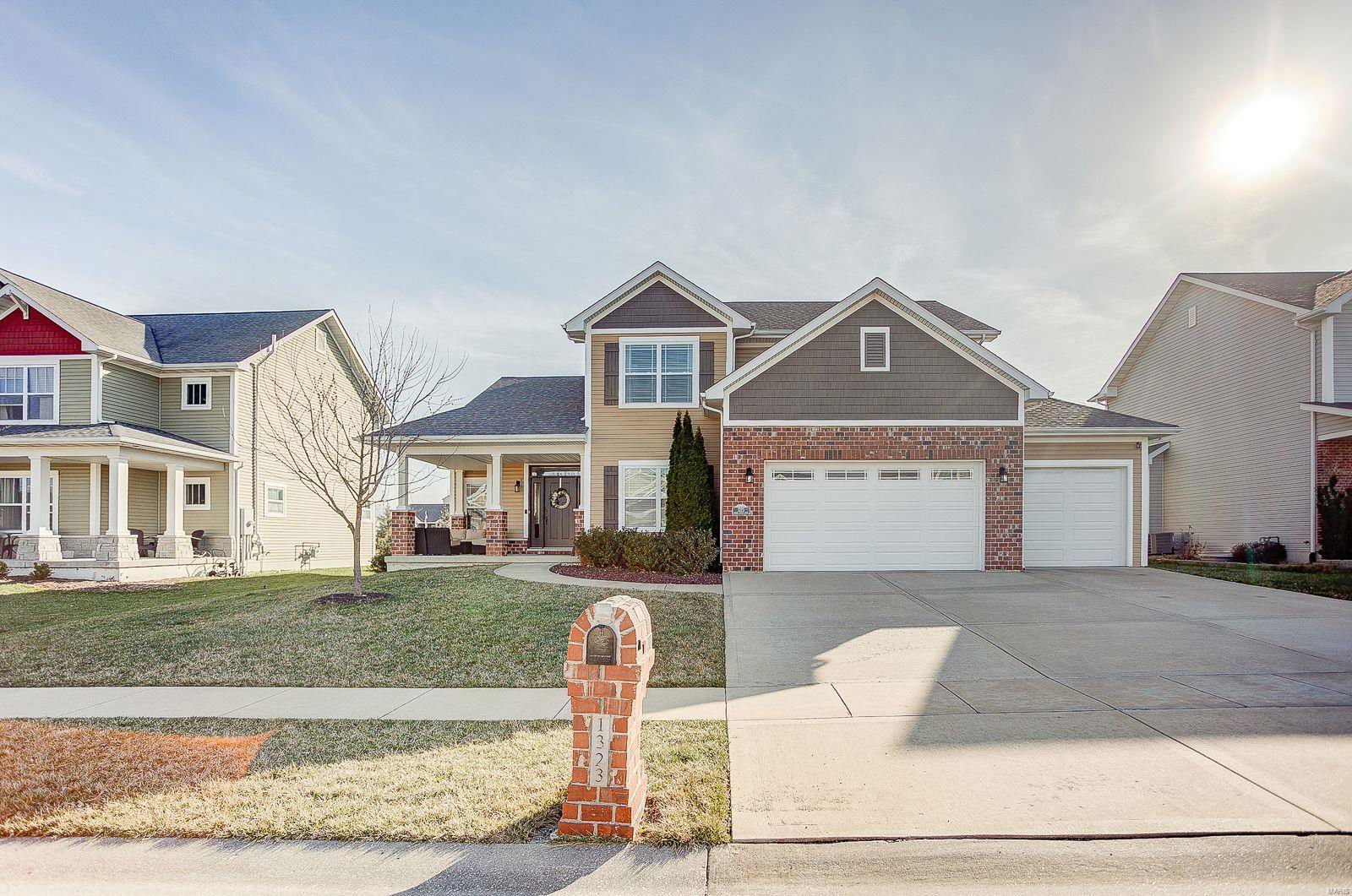1323 Arbor Green Trail, O'Fallon, 62269