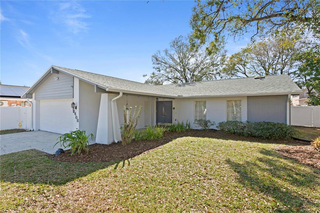 6408 Heather Moor Court, Tampa Property for Sale in , it has 3 bedrooms, 2 bathrooms with 1742