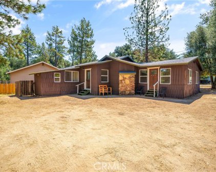 7859 Valley View, Pine Valley