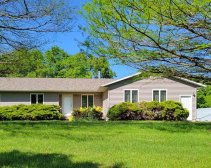 14454 State Highway 6, Novinger