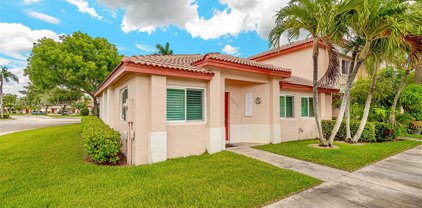 20839 Nw 2nd St, Pembroke Pines