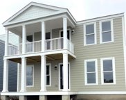 28 Simeon Bunker  Place, St Charles image