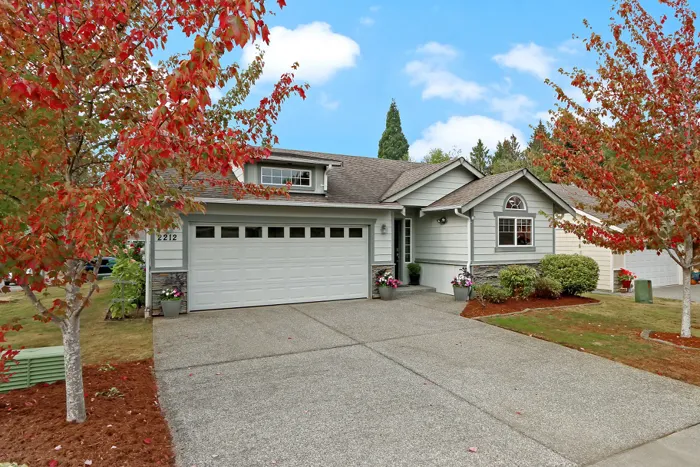 Clark's Pond Homes for Sale in Snohomish Wa