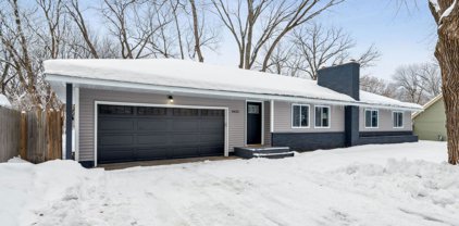 8425 Red Oak Drive, Mounds View