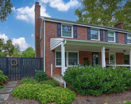 981 Pleasure Rd, Lancaster