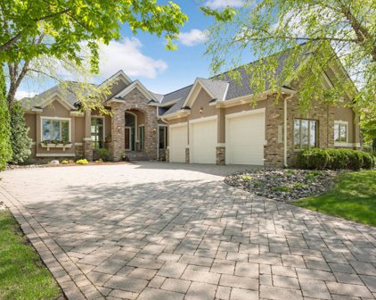 17627 Bearpath Trail, Eden Prairie