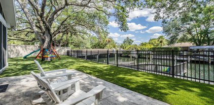 439 Marmora Avenue, Tampa