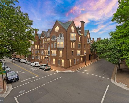 114 N Union St, Alexandria