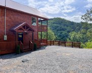 2136 Patterson Lead Way, Sevierville image