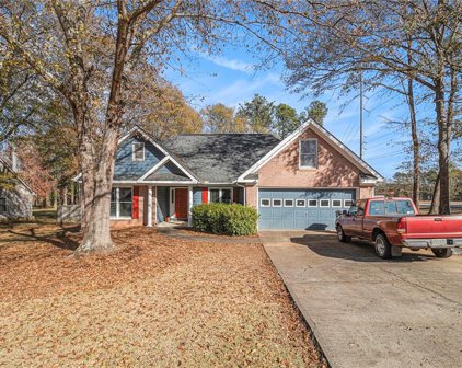 1100 Thornwood Circle, Covington