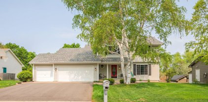 9517 Teakwood Lane N, Maple Grove