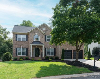 1813 Robbins Meadows  Drive, Waxhaw