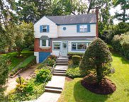 44 Rugby Road, Manhasset image