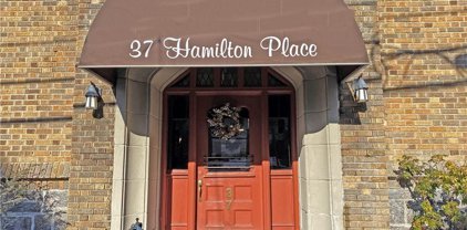 37 Hamilton Place Unit #1D, Tarrytown