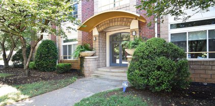 404 N Laurel  Avenue Unit #36, Charlotte