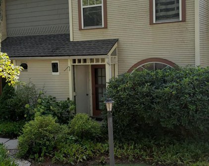 114 Northshore Drive, Burlington