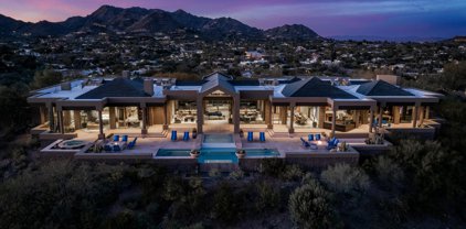 6044 N 44th Place, Paradise Valley