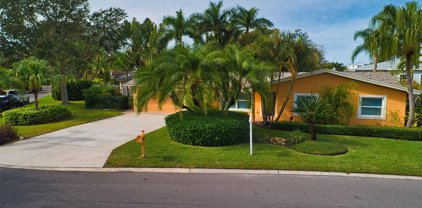 1872 Clearwater Harbor Drive, Largo