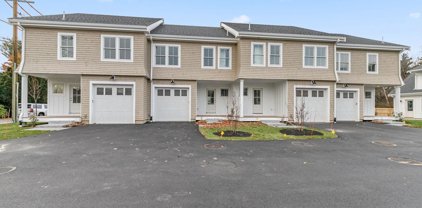 16 Old Country Way Unit B, Scituate