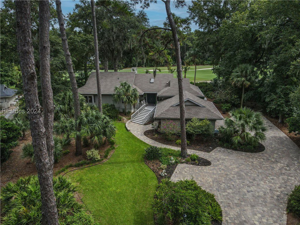 19 Willow Oak Road, Hilton Head Island, 29928