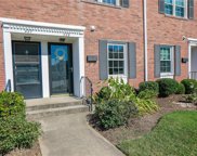 429 Bridge Street Unit 2G, Hampton West image