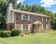 21 Cobblestone Road, Greenville image