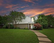 421 Forest Grove  Drive, Richardson image