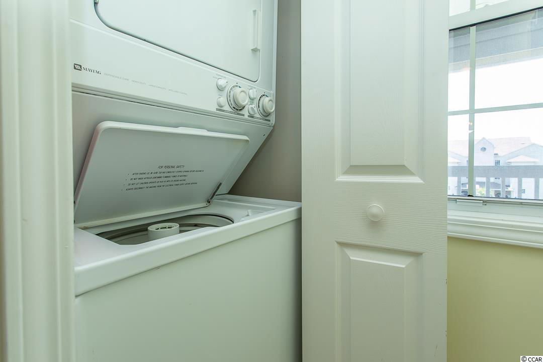 L MLS 2117985 SPINNAKER COVE 4430 Eastport Blvd. Unit L13, Little