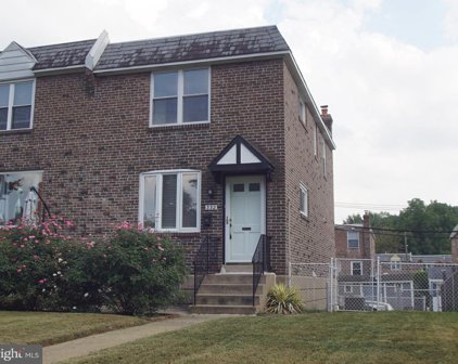 332 Rively Ave, Collingdale