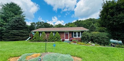 588 E Mill Creek Road, Fleetwood