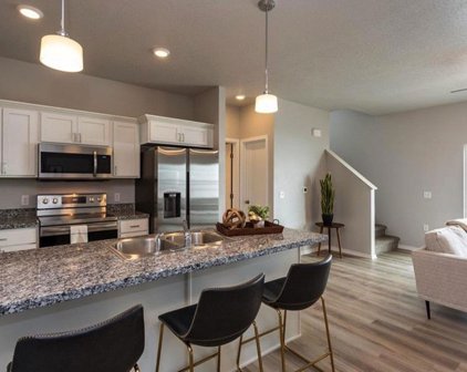 209 Nw Greenway  Place, Waukee