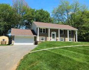 12312 Sherwood Forest Dr, Mount Airy image