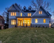 6801 Dillon Ave, Mclean image