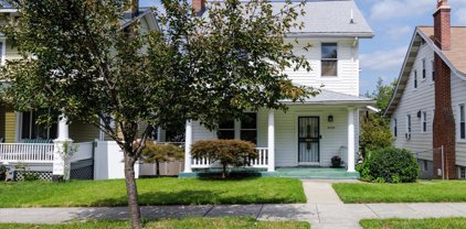 2426 Monroe St Ne, Washington