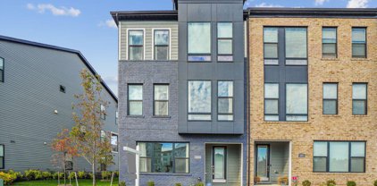 225 Summit Point Blvd, Bowie