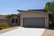 644 Cashew, Spring Branch image