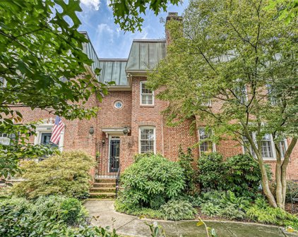 143 Perrin  Place, Charlotte