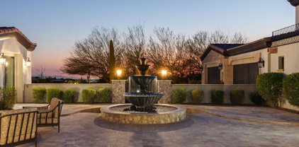 8535 E Regina Circle, Mesa