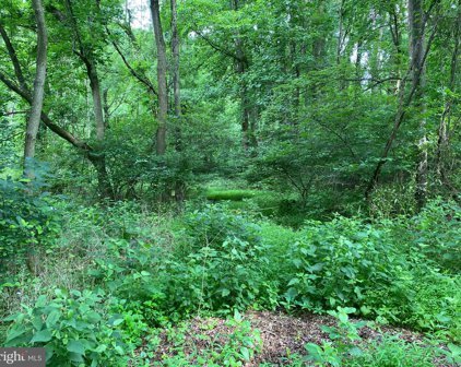 Featherbed Ln, Glen Mills