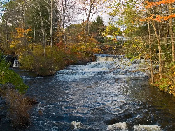 Search Canadensis homes and Canadensis real estate.