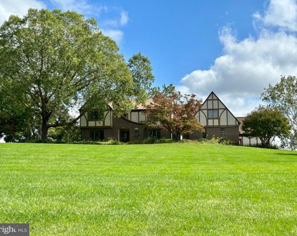 2035 Saint James Rd, Marriottsville