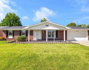 2809 Olde Worcester  Drive, St Charles image