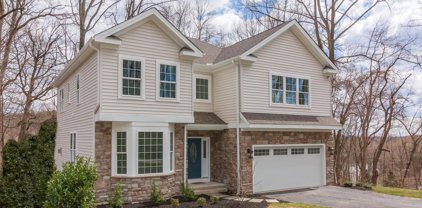 11 Rock Hill Rd, Newtown Square