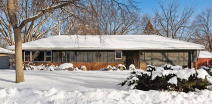 6611 Mckinley Street NE, Fridley