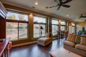 Great Room at 215 E Paint Your Wagon Tr