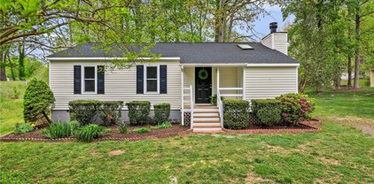 3312 Summerbrooke Drive, North Chesterfield